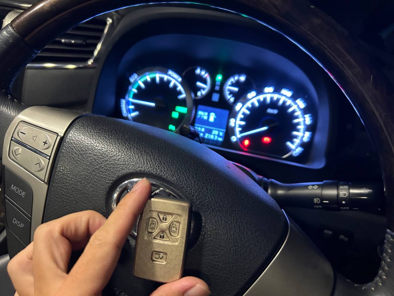 トヨタ アルファード イモビライザー 鍵作成 | 静岡県 下田市 吉佐美